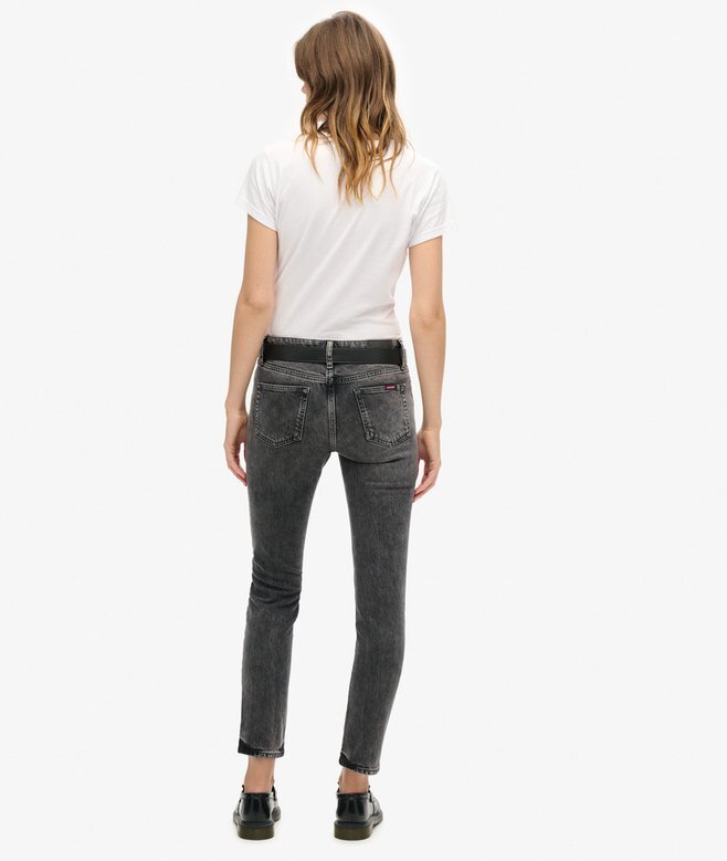 Slim-fit-jeans i Organic Cotton med medelhög midja Slim-fit-jeans i Organic Cotton med medelhög midja