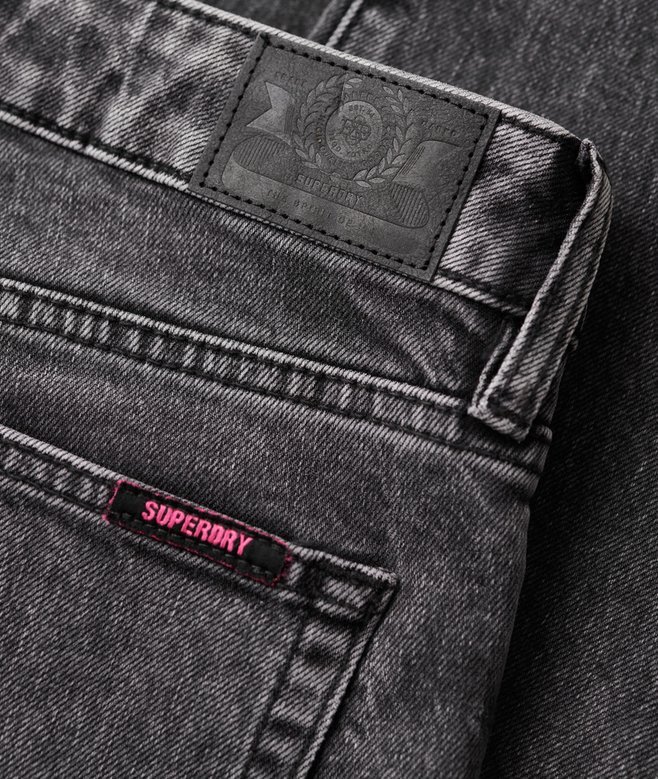 Slim-fit-jeans i Organic Cotton med medelhög midja Slim-fit-jeans i Organic Cotton med medelhög midja
