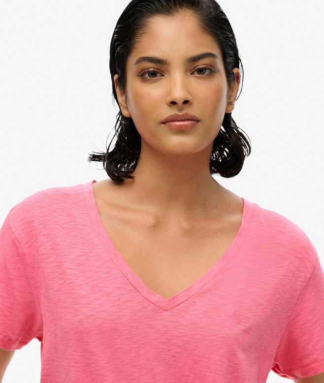 Slub-broderad T-shirt med V-ringning Slub-broderad T-shirt med V-ringning