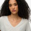 Slub-broderad T-shirt med V-ringning Slub-broderad T-shirt med V-ringning