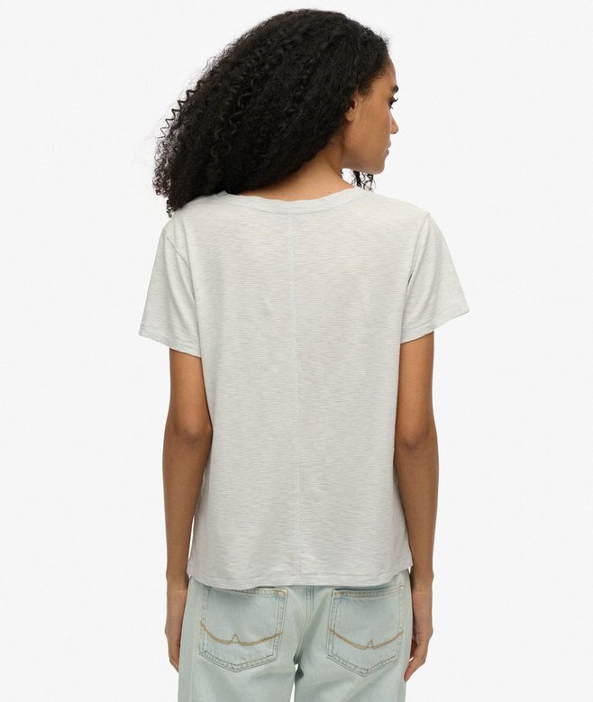Slub-broderad T-shirt med V-ringning Slub-broderad T-shirt med V-ringning