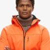 Softshell-vandringsjacka med huva Softshell-vandringsjacka med huva