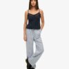 Spets-cami-top med knappar Spets-cami-top med knappar
