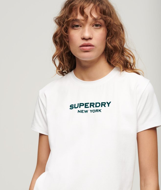 Sport Luxe T-shirt med tryck Sport Luxe T-shirt med tryck