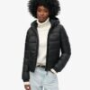 Sportig Puffer-jacka i bomberstil Sportig Puffer-jacka i bomberstil