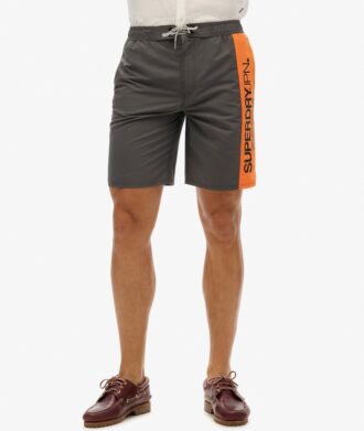 Sportswear Logo 19-tums boardshorts av återvunnet material