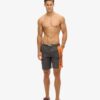 Sportswear Logo 19-tums boardshorts av återvunnet material