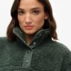 Supermjuk teddyfleece med tryckknappar i halsen