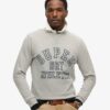 Sweatshirt med sportigt tryck