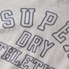 Sweatshirt med sportigt tryck