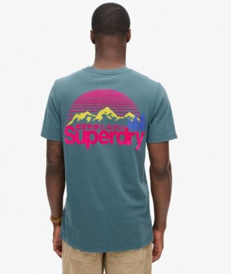 T-shirt med grafiskt tryck på bröstet