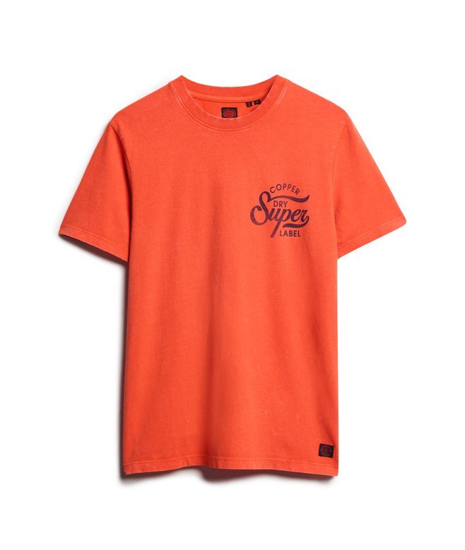 T-shirt med grafiskt tryck på bröstet och kopparetikett T-shirt med grafiskt tryck på bröstet och kopparetikett
