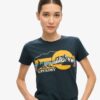 T-shirt med ränder för utomhusbruk T-shirt med ränder för utomhusbruk