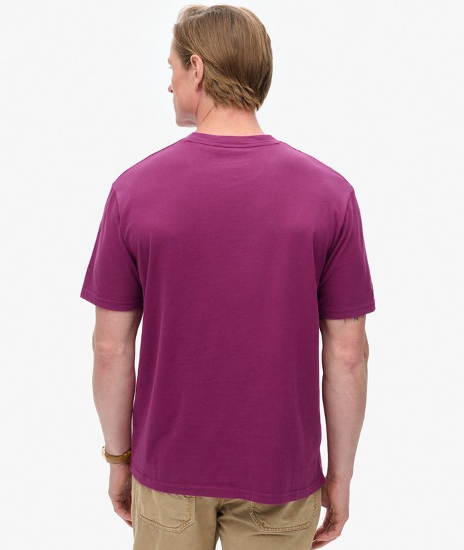 T-shirt med tryck i form av en resevykortskista T-shirt med tryck i form av en resevykortskista