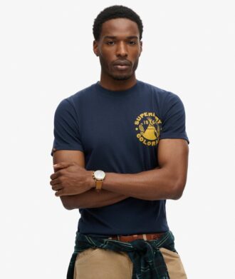 T-shirt med utomhusmotiv