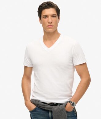 T-shirt med V-ringning och broderat logo i Organic Cotton T-shirt med V-ringning och broderat logo i Organic Cotton