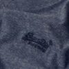 T-shirt med V-ringning och Organic Cotton Essential-logotyp