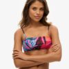 Tropisk bandeau-bikinitopp Tropisk bandeau-bikinitopp