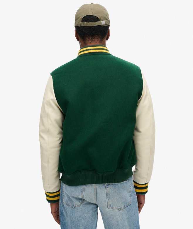 Varsity-bomberjacka i ull Varsity-bomberjacka i ull