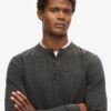 Vintage-texturerad Henley-tröja Vintage-texturerad Henley-tröja